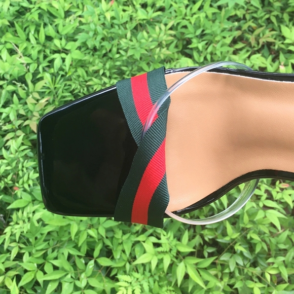 Heels - Picture 4 of 6